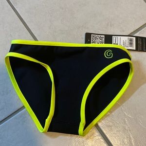 NWT GlideSoul .5 neoprene bikini bottoms. Black/lemon low rise. Size small